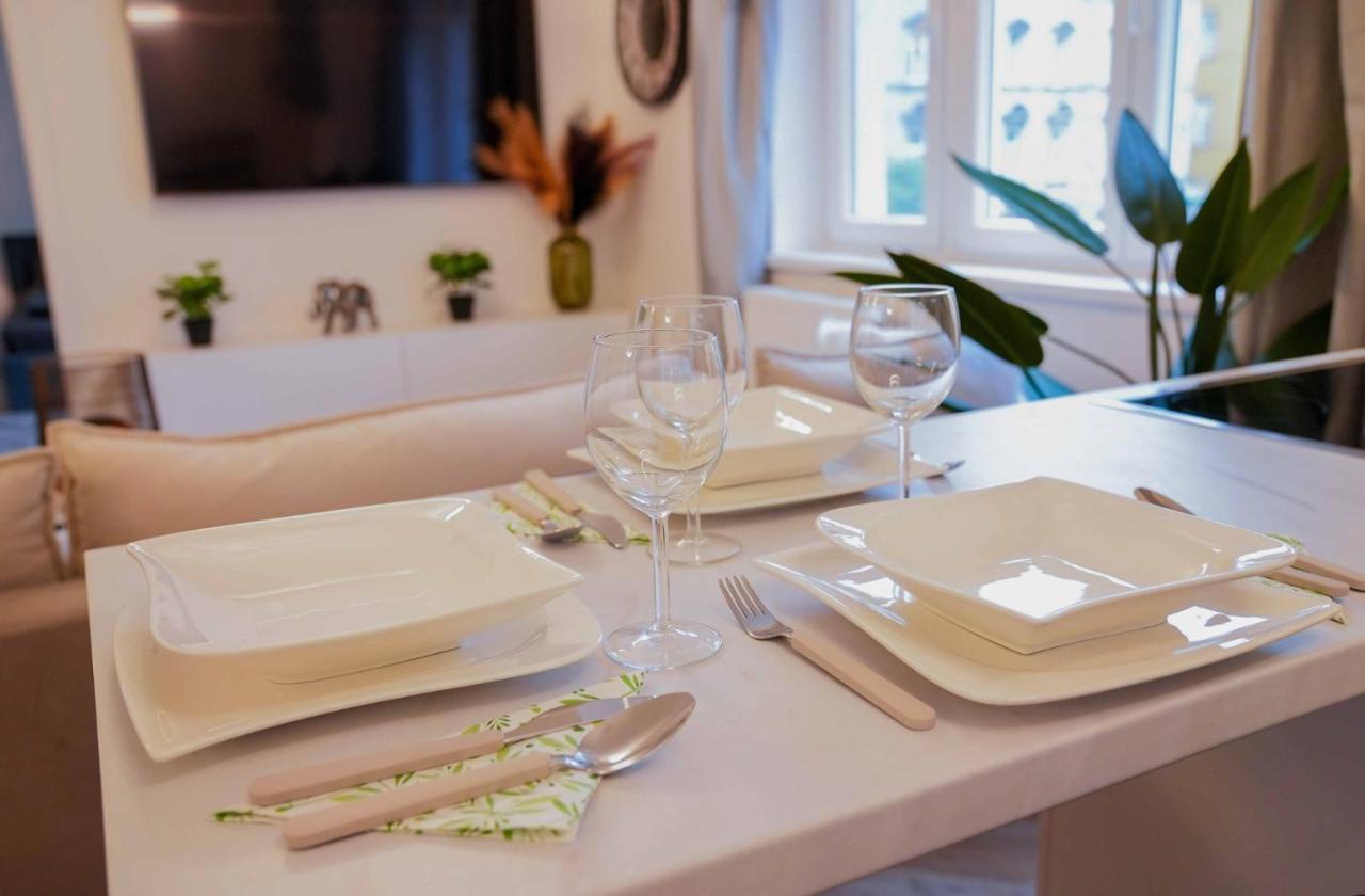 Corvin Avenue Premium Central Apartment Budapest Eksteriør billede