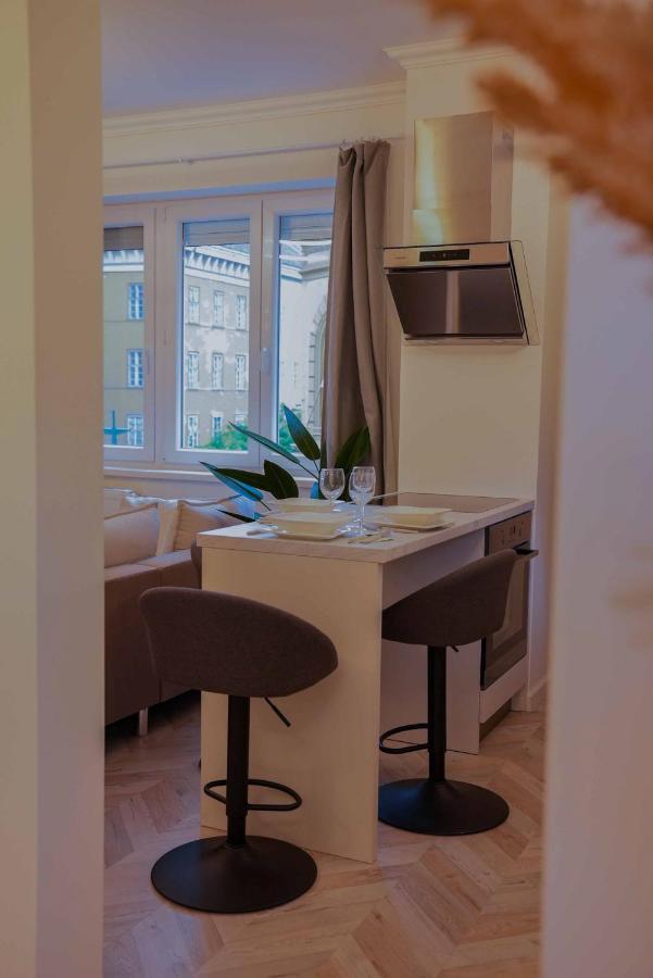 Corvin Avenue Premium Central Apartment Budapest Eksteriør billede
