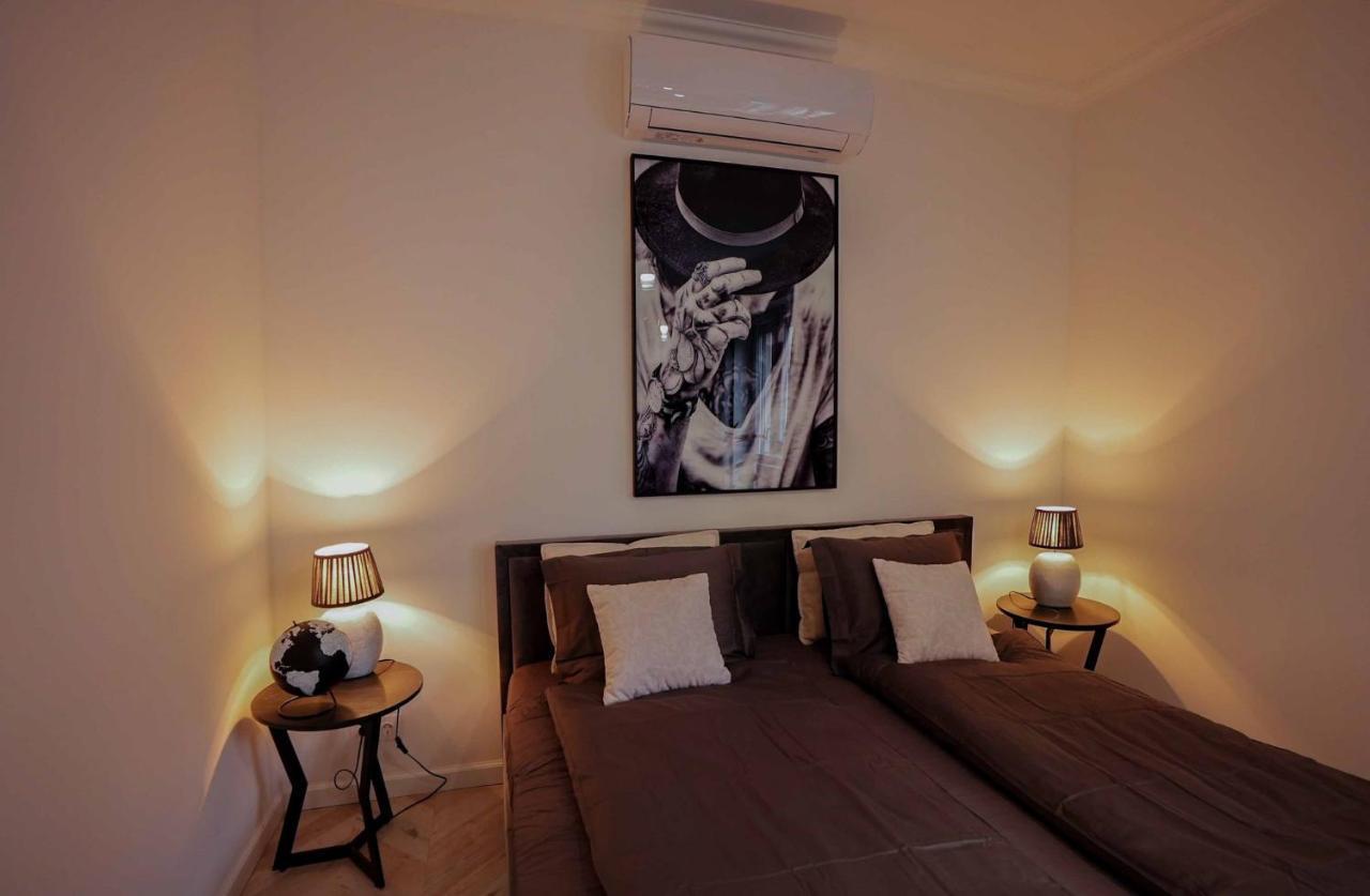 Corvin Avenue Premium Central Apartment Budapest Eksteriør billede