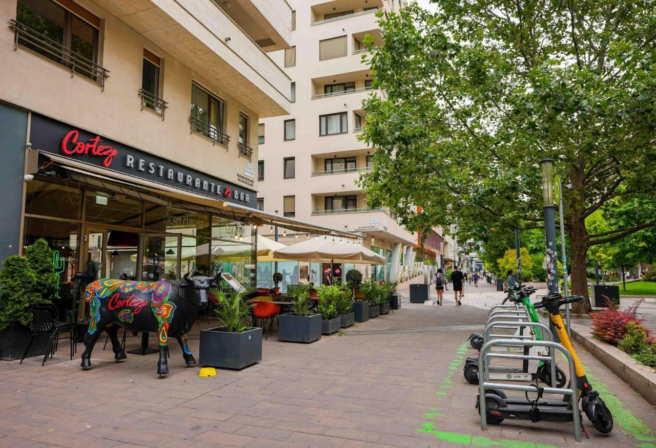 Corvin Avenue Premium Central Apartment Budapest Eksteriør billede