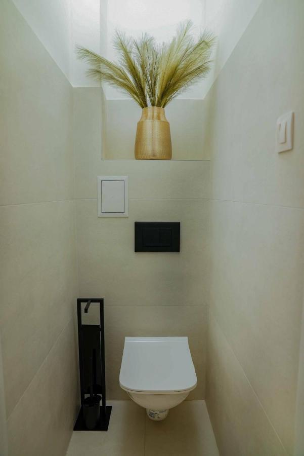 Corvin Avenue Premium Central Apartment Budapest Eksteriør billede